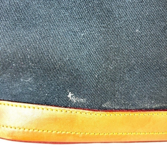 Dooney & Bourke Black and Tan Tote Bag - Picture 11 of 15